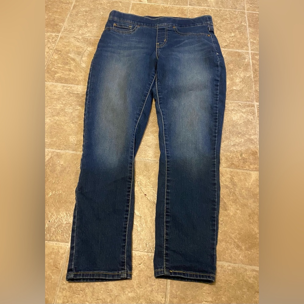 Signature by Levi Strauss pull on jeans